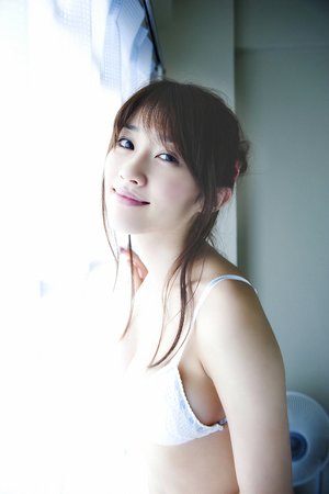 探花短裤 在线
