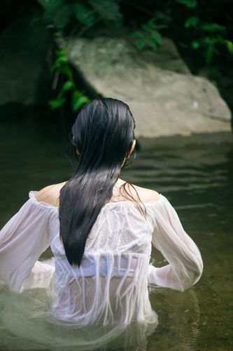 国务卿夫人第四季剧情
