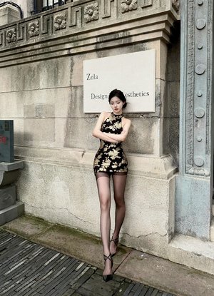 欧美金发美人被黑巨大