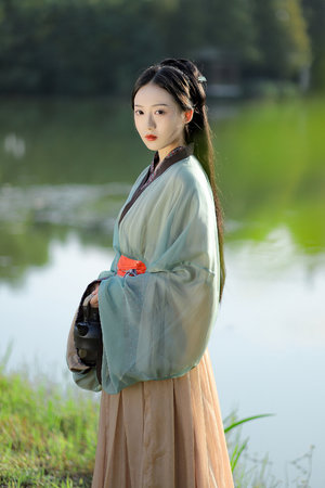 女神宿舍的宿管员君樱花动漫