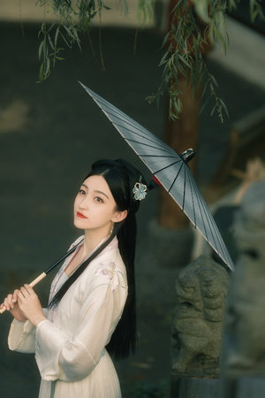 天生骚货yin娃yin窝小说