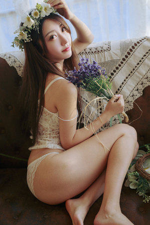小草青青视频免费观看视频